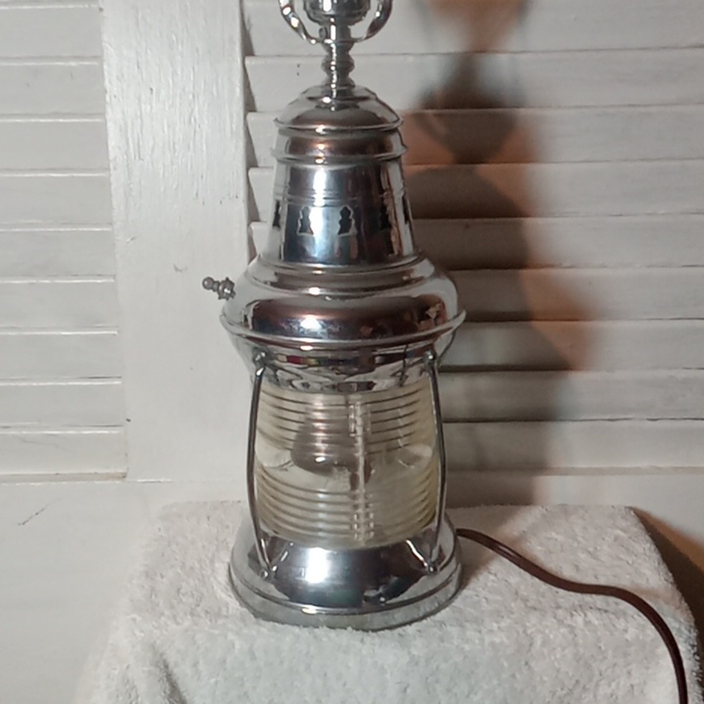 Unique Vintage Lantern Lamp
